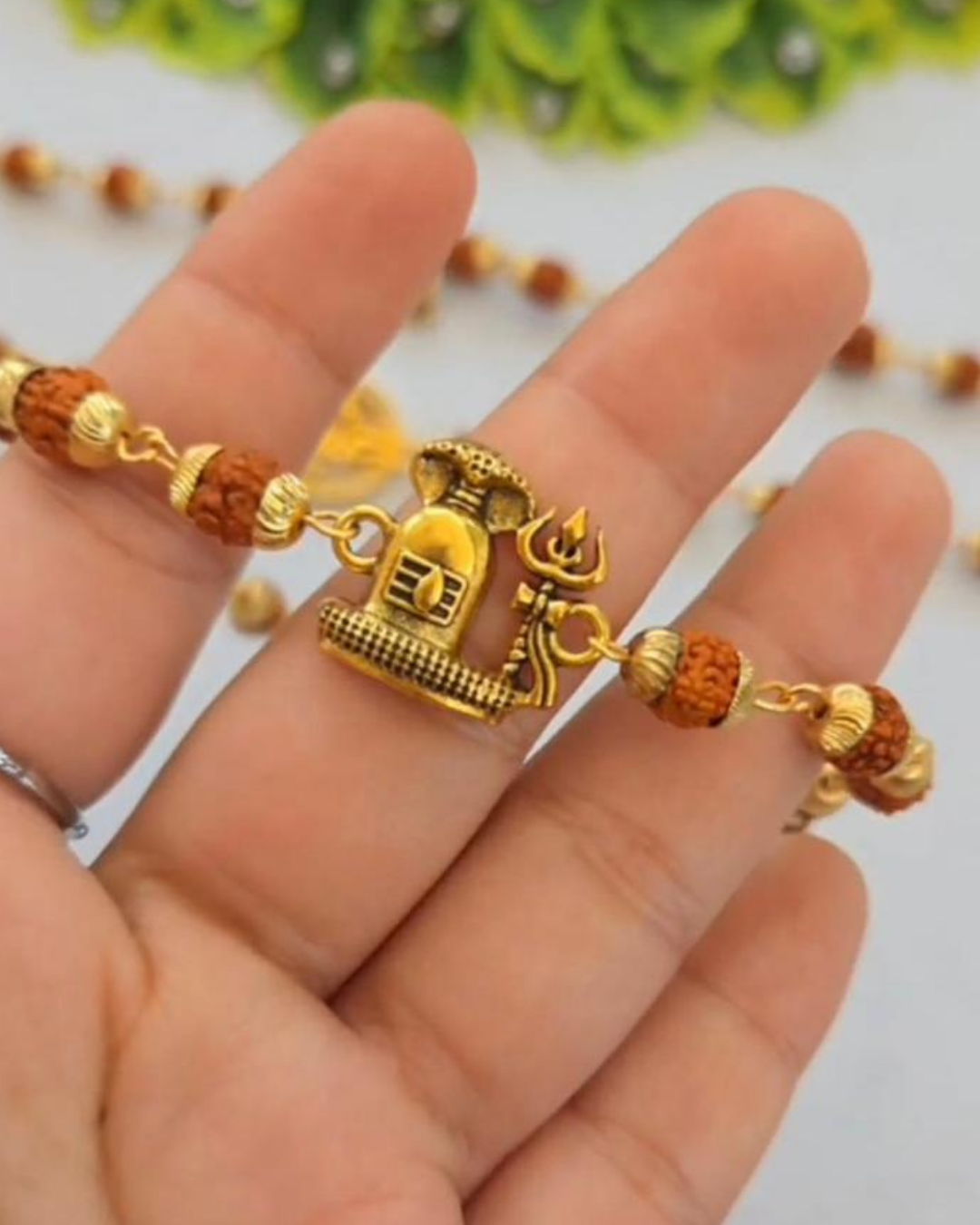 Handmade Shivasya Bandhanam with Free Chawal & Kumkum