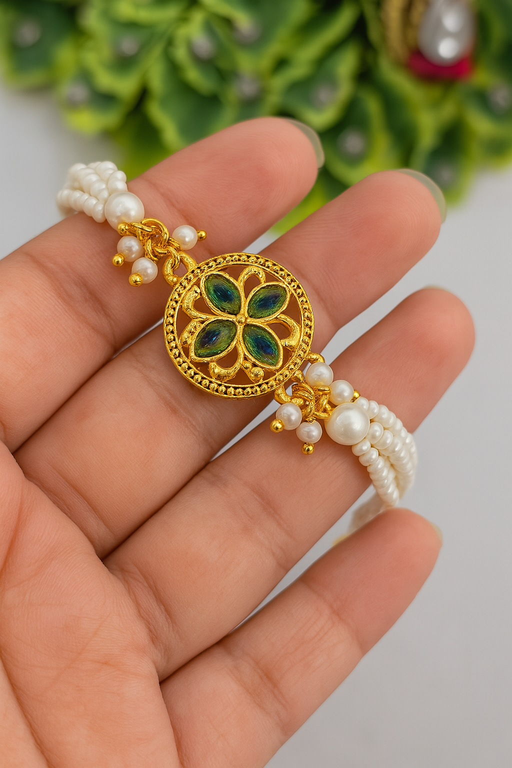 Graceful White Pearl Rakhi ๐ธ