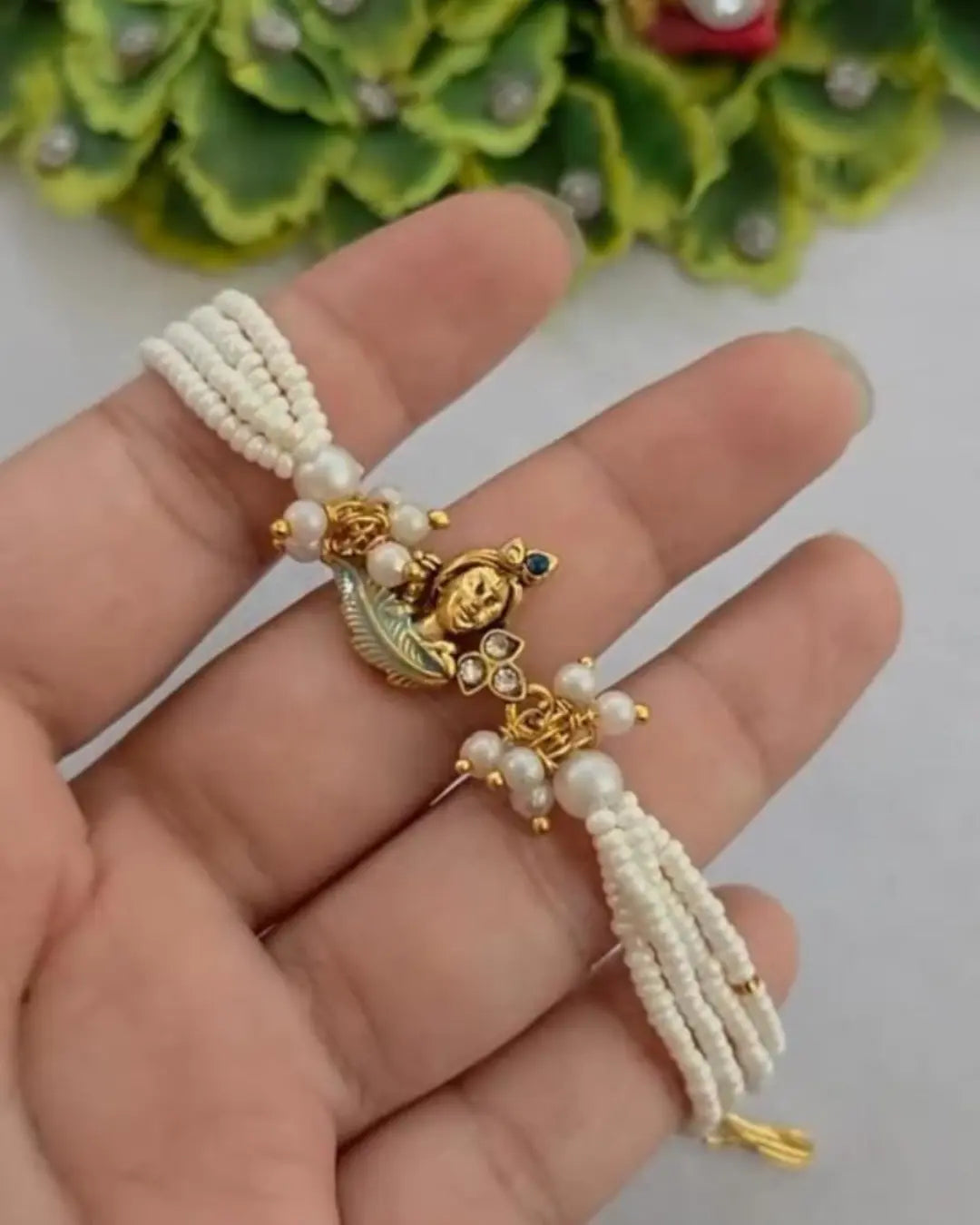 Graceful White Pearl Rakhi ๐ธ
